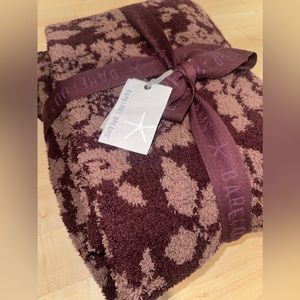 BAREFOOT DREAMS Blanket ✨RARE✨